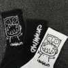 chaussettes mi tube respirantes en coton pour hommes, motif de dessin animé japonais, style hip hop, chaussettes de planche à roulettes, chaussettes longues et douces, boîte de 4 paires
