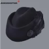 Australien Chapeaux Élégant Laine Plume Arc Hôtesse de l’air Blanc Femmes de Fedora Caps Formelle Dame Chapeau Royal Style DomeChapeu Australien Chapeaux Élégant Laine Plume Arc Hôtesse de l’air Blanc Femmes de Fedora Caps Formelle Dame Chapeau Royal Style DomeChapeu
