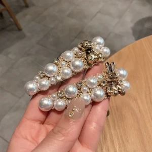 Barrette ours en perles pour femmes, épingle à cheveux de luxe, animaux faits à la main, alliage strass, épingles à cheveux, bijoux pour cheveux, vente en gros Barrette ours en perles pour femmes, épingle à cheveux de luxe, animaux faits à la main, alliage strass, épingles à cheveux, bijoux pour cheveux, vente en gros