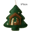 ornements en feutre faits à la main avec scène de nativité dans un style d'art moderne pour la décoration d'arbre de noël et une atmosphère festive de la maison