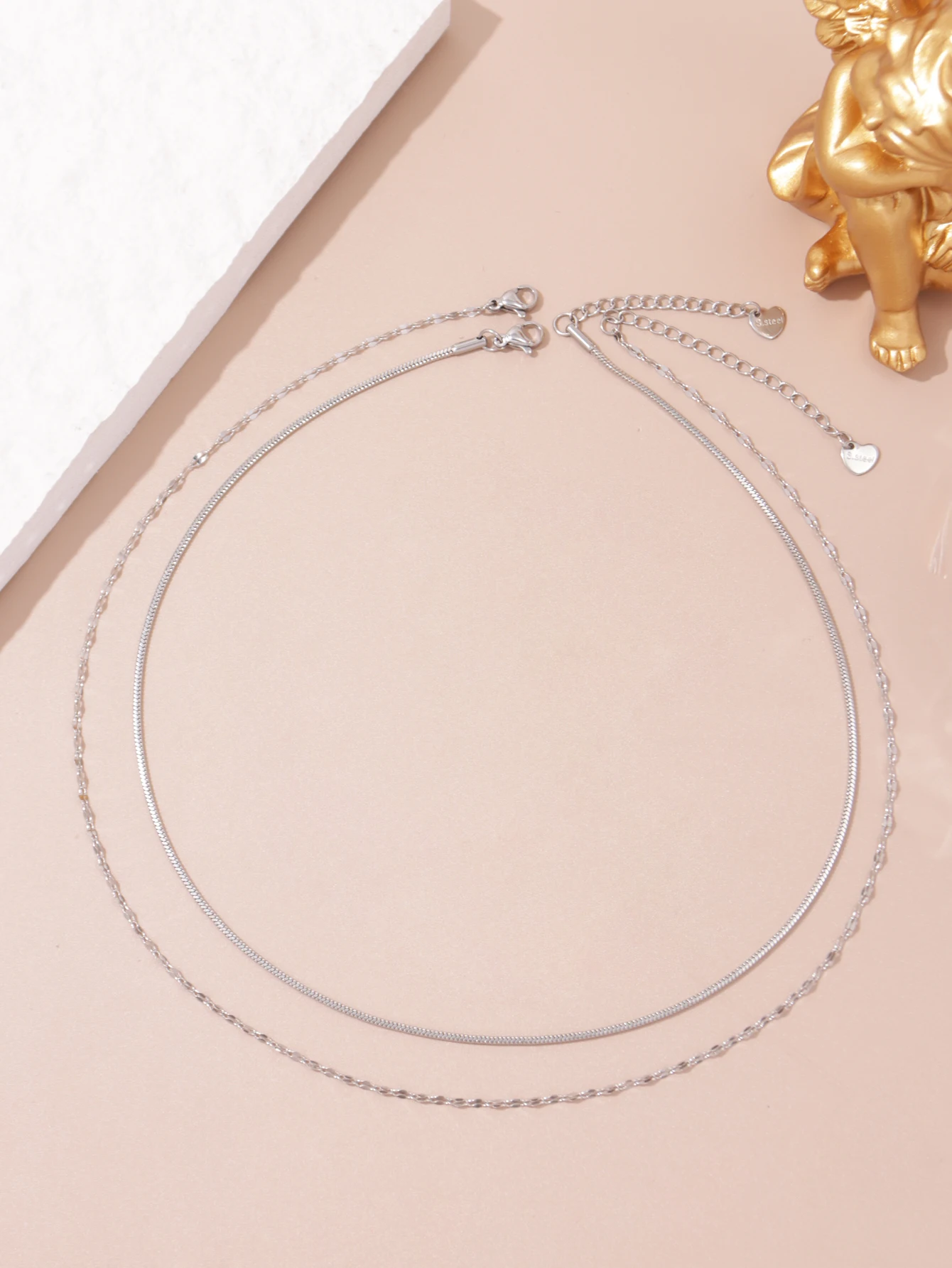 ensemble de colliers minimalistes en acier inoxydable pour femmes, bijoux quotidiens ensemble de colliers minimalistes en acier inoxydable pour femmes, bijoux quotidiens