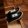 chaussures tenis masculino pour hommes chaussures de skate en cuir pour hommes chaussures de marche décontractées à la mode chaussures plates classiques pour hommes baskets à lacets pour hommes