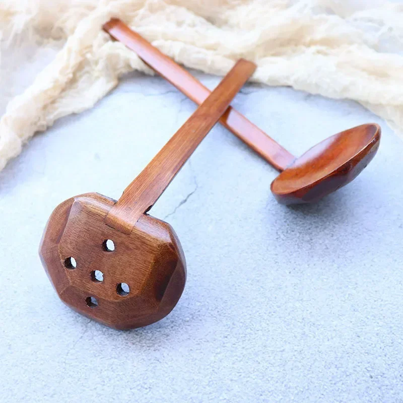 cuillère à soupe en bois ramen style japonais ajiyaki avec trous restaurant nanmu kamehameha cuillère marmite fuite kicthen accessoires cuillère à soupe en bois ramen style japonais ajiyaki avec trous restaurant nanmu kamehameha cuillère marmite fuite kicthen accessoires