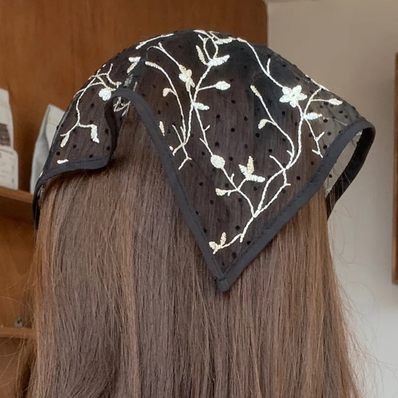 Écharpe de cheveux triangle noir sexy pour femmes, bande de sauna, broderie de fleurs, écharpe de sauna pure, foulard vintage français, accessoires photo de voyage Écharpe de cheveux triangle noir sexy pour femmes, bande de sauna, broderie de fleurs, écharpe de sauna pure, foulard vintage français, accessoires photo de voyage