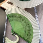 Ventilateur Antique Rétro Portable Vert pour Femme, Hanfu Cheongsam, Petit, Pliant, brevClassique, Chinois