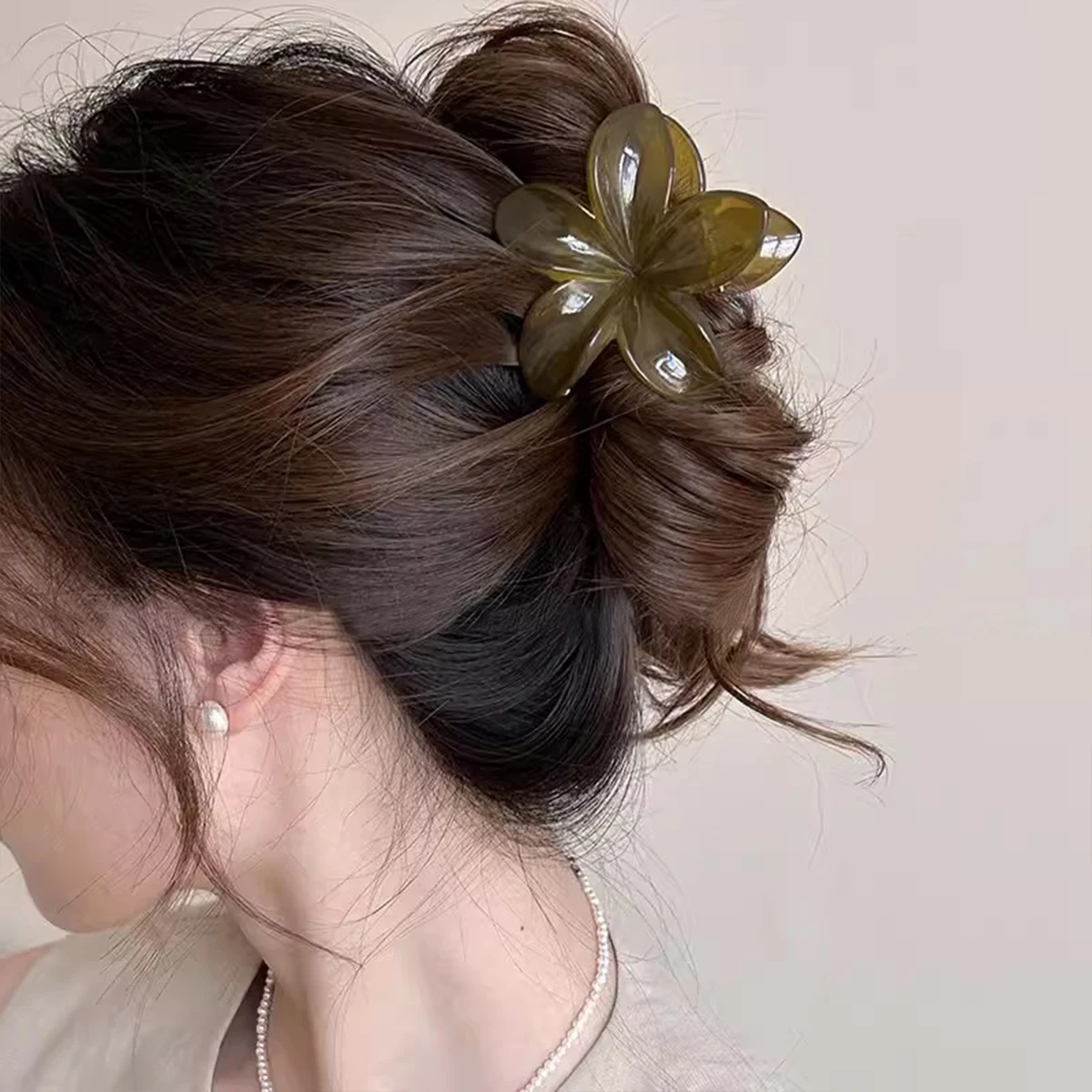 fleurs vintage, pince à queue de cheval haute, épingle à cheveux arrière de la tête premium, tempérament, ornement de cheveux à pince requin fleurs vintage, pince à queue de cheval haute, épingle à cheveux arrière de la tête premium, tempérament, ornement de cheveux à pince requin