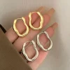 Boucles d’oreilles créoles géométriques en métal Vintage pour femmes, nouveau Design, boucles d’oreilles minimalistes irrégulières, bijoux à la mode, cadeau 2023 Boucles d’oreilles créoles géométriques en métal Vintage pour femmes, nouveau Design, boucles d’oreilles minimalistes irrégulières, bijoux à la mode, cadeau 2023