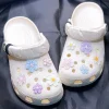 breloques de chaussures en fleurs de cerisier, breloques de styliste, chaussures mignonnes de décoration, accessoires de fête, sabots, cadeaux pour enfants, garçons, femmes et filles
