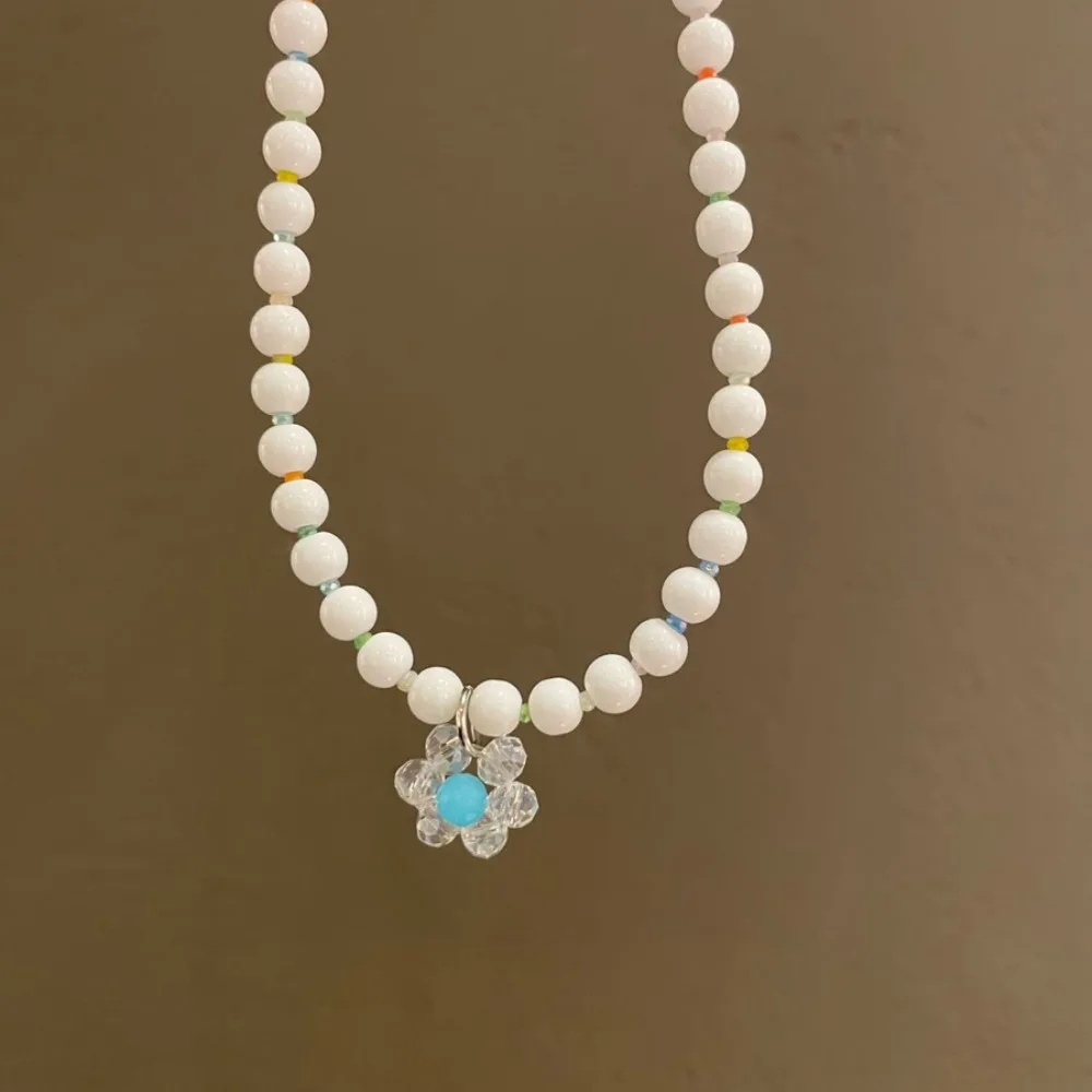 bijoux chics coréens, cadeau de fleurs, collier de perles, marguerite, fleurs, ornements, bohème, ras du cou, pendentif y2k, clavicule, vacances bijoux chics coréens, cadeau de fleurs, collier de perles, marguerite, fleurs, ornements, bohème, ras du cou, pendentif y2k, clavicule, vacances