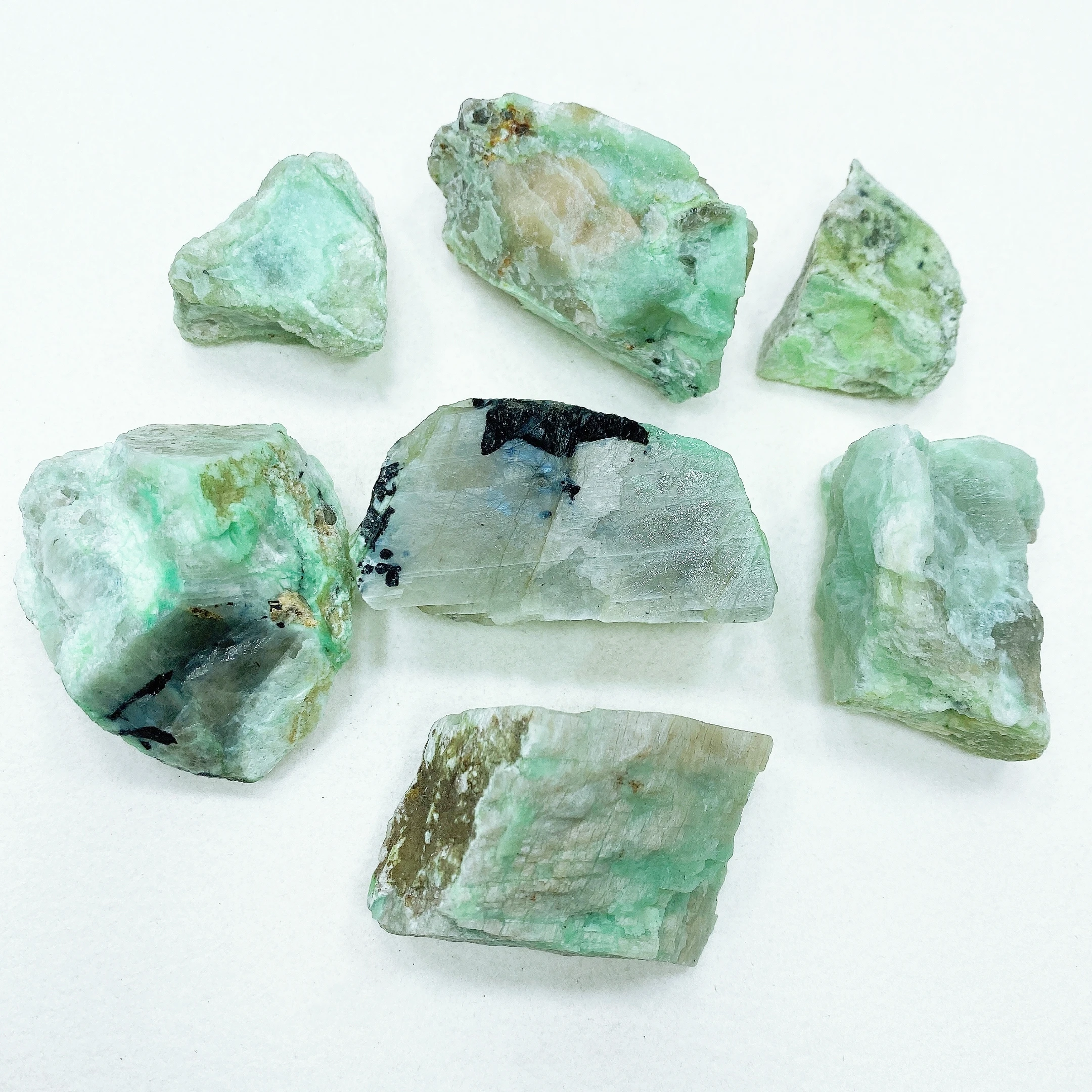 pierre brute en cristal naturel de haute qualité, minerai de quartz, roche de guérison reiki, spécimen minéral brut, décoration d'aquarium de maison, cadeau d'enseignement pierre brute en cristal naturel de haute qualité, minerai de quartz, roche de guérison reiki, spécimen minéral brut, décoration d'aquarium de maison, cadeau d'enseignement