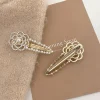 pince à cheveux camélia en perles et strass de style coréen, pince à bec de canard latéral en perles, frange cassée pour femmes, accessoires pour cheveux
