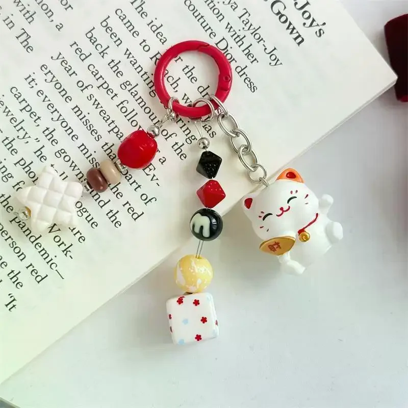 porte clés en forme de boule de fourrure rouge, chat porte bonheur, mignon et amusant, pendentif, chaîne de téléphone, sac, ornement suspendu, sac à dos, breloques, accessoire cadeau porte clés en forme de boule de fourrure rouge, chat porte bonheur, mignon et amusant, pendentif, chaîne de téléphone, sac, ornement suspendu, sac à dos, breloques, accessoire cadeau