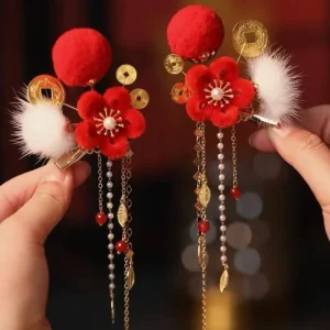 Accessoires pour cheveux, épingle à cheveux ancienne de Style chinois en perles, rouge avec pompon, pince à cheveux Hanfu, boule floue, coiffure pour filles, enfants Accessoires pour cheveux, épingle à cheveux ancienne de Style chinois en perles, rouge avec pompon, pince à cheveux Hanfu, boule floue, coiffure pour filles, enfants