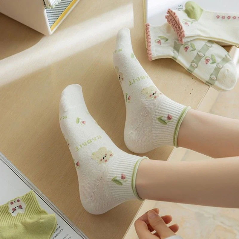 chaussettes en coton de style coréen kawaii, chaussettes à tube bas, chaussettes respirantes absorbant la transpiration, chaussettes courtes décontractées de style harajuku, printemps et été chaussettes en coton de style coréen kawaii, chaussettes à tube bas, chaussettes respirantes absorbant la transpiration, chaussettes courtes décontractées de style harajuku, printemps et été