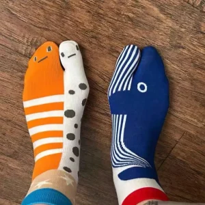 Nouveau Style filles mignon drôle bout fendu mi-tube chaussettes dessin animé abstrait laid anguille Aquarium Couple chaussettes à la mode respirant chaussette Nouveau Style filles mignon drôle bout fendu mi-tube chaussettes dessin animé abstrait laid anguille Aquarium Couple chaussettes à la mode respirant chaussette