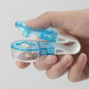 Distributeur de médicaments de style japonais, un merde anti-contamination de médicaments ménagers, distributeur de comprimés anti-contact portable pour th