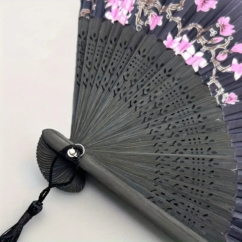 1 éventail de fleurs de cerisier florales vintage avec œuvres d'art roses et violettes, éventail à main portable léger pour la danse hanfu 1 éventail de fleurs de cerisier florales vintage avec œuvres d'art roses et violettes, éventail à main portable léger pour la danse hanfu