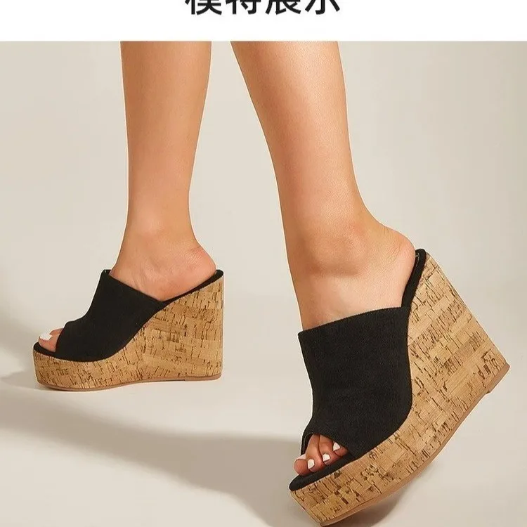 pantoufles d'été de style coréen pour femmes, nouvelle plateforme super haute, semelle compensée à semelle épaisse, imperméables, bout ouvert à la mode pantoufles d'été de style coréen pour femmes, nouvelle plateforme super haute, semelle compensée à semelle épaisse, imperméables, bout ouvert à la mode