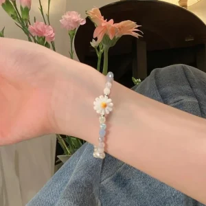 Collier de perles de riz de Style coréen, breloques de perles, Bracelet marguerite, accessoires de bijoux, Design minoritaire, perles de fleurs, chaîne de clavicule Collier de perles de riz de Style coréen, breloques de perles, Bracelet marguerite, accessoires de bijoux, Design minoritaire, perles de fleurs, chaîne de clavicule