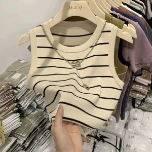 Nouveau gilet tenue de femme rayé large bord tempérament haut d&rsquo;été court tricot sans manches bas chemise