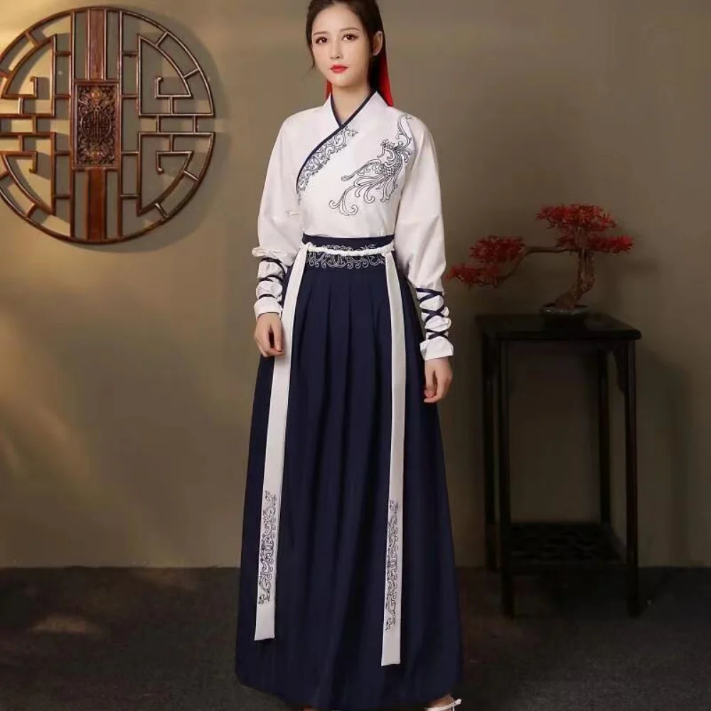 robe hanfu tang kimono brodée de style chinois pour femme, costume de brevwushu, cosplay traditionnel, vêtements financièrement robe hanfu tang kimono brodée de style chinois pour femme, costume de brevwushu, cosplay traditionnel, vêtements financièrement