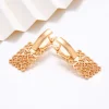 boucles d'oreilles ornements plaqués or 18 carats, boucles d'oreilles géométriques carrées creuses, boucles d'oreilles haut de gamme pour femmes
