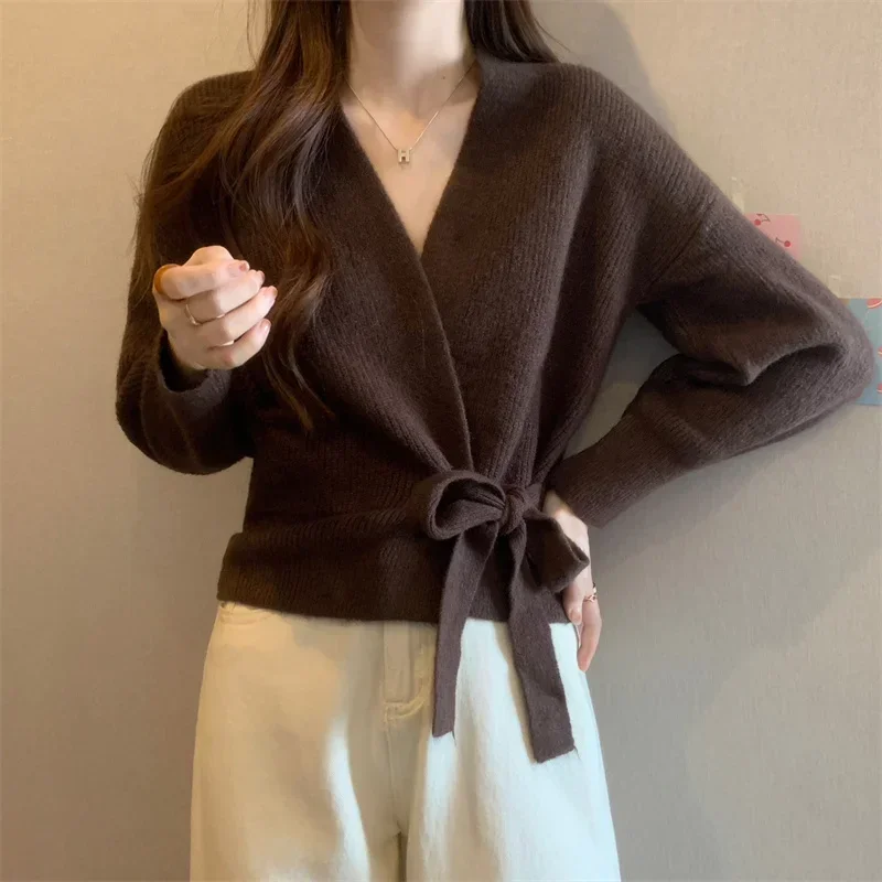 cardigan portefeuille tricoté pour femmes, avec cravate latérale, surplis sur le devant, veste pull, automne hiver, mode élégante pour dames cardigan portefeuille tricoté pour femmes, avec cravate latérale, surplis sur le devant, veste pull, automne hiver, mode élégante pour dames