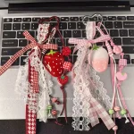 Japonais nouveau Ins Style fraise sac suspendu chaîne pendentif petit frais pendentif mode personnalité été sac pendentif porte-clés Japonais nouveau Ins Style fraise sac suspendu chaîne pendentif petit frais pendentif mode personnalité été sac pendentif porte-clés