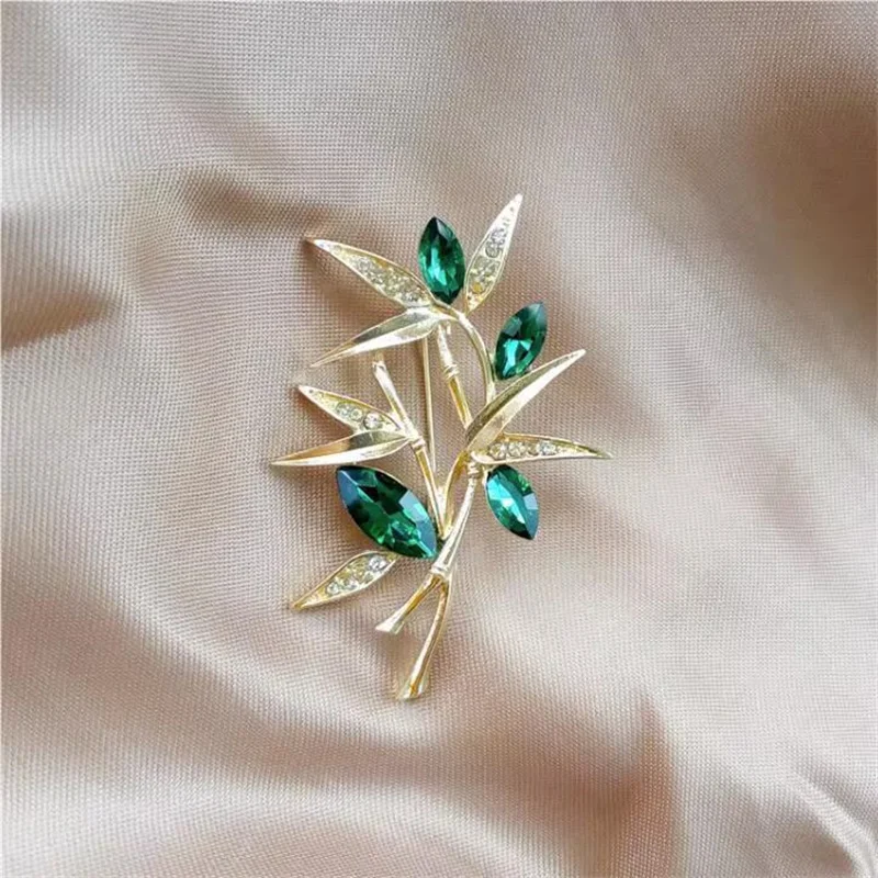1pc mode branche broche pour femmes hommes simple rétro feuilles broches broches bijoux accessoires à la mode cadeaux de vacances d'été 2025 1pc mode branche broche pour femmes hommes simple rétro feuilles broches broches bijoux accessoires à la mode cadeaux de vacances d'été 2025