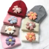 chapeau tricoté à fleurs pour bébé fille, accessoires de cheveux, nouveau né, joli bonnet d'hiver en crochet avec tissu, bonnet pour nourrissons