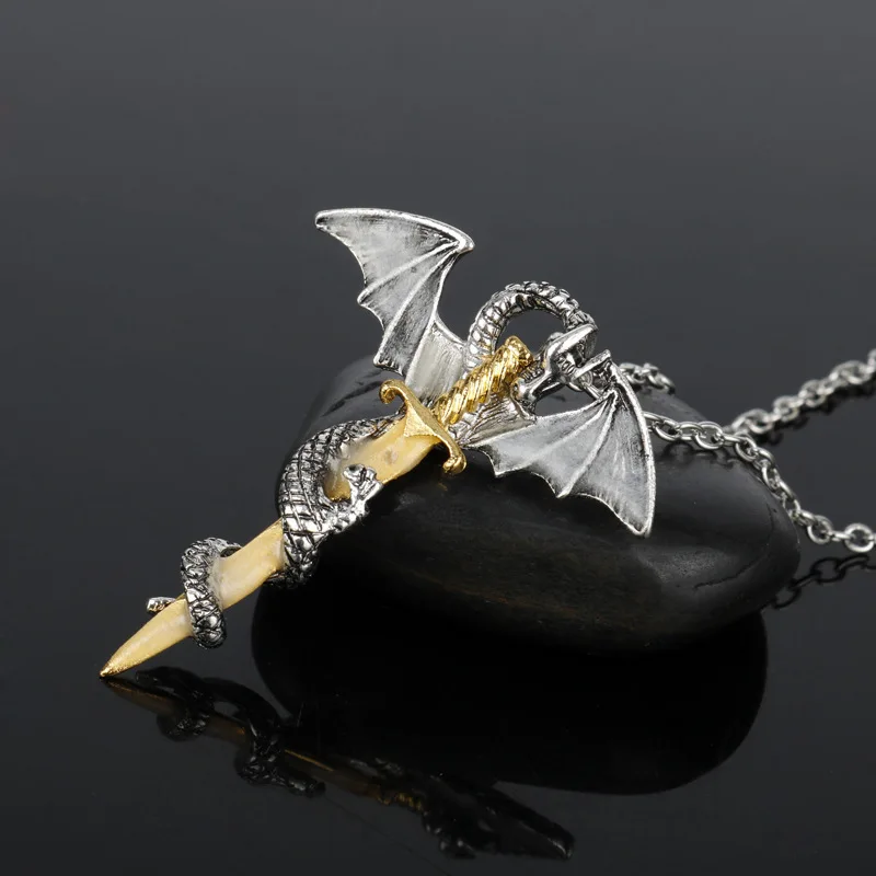 collier pendentif dragon shoous steampunk vintage pour femmes et hommes, clavicule animale, bijoux de poule, lueur dans le noir, jopunk collier pendentif dragon shoous steampunk vintage pour femmes et hommes, clavicule animale, bijoux de poule, lueur dans le noir, jopunk