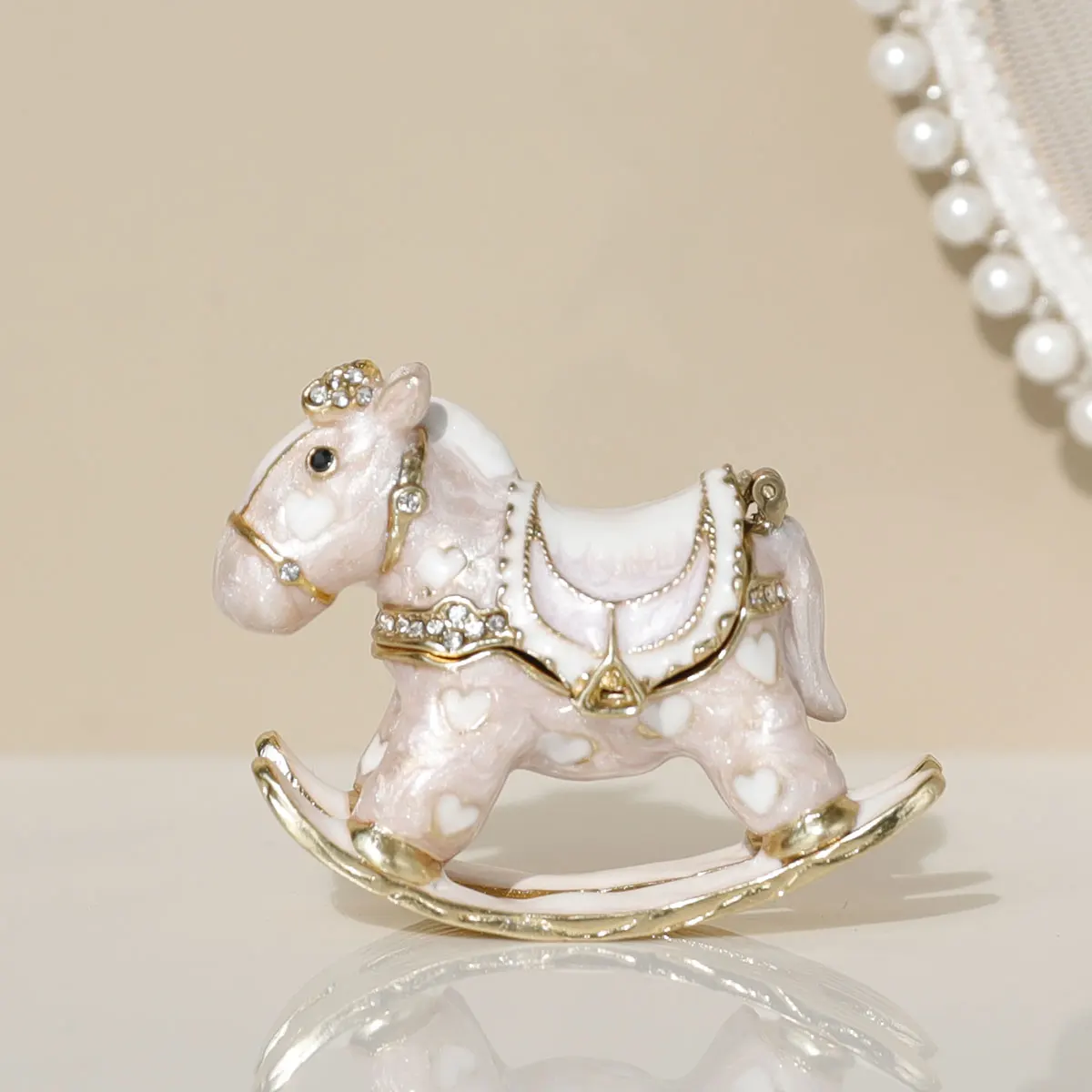 petit cheval à bascule, petite boîte à bijoux, boîte à boucles d'oreilles, jouet pour enfants, mini ornements petit cheval à bascule, petite boîte à bijoux, boîte à boucles d'oreilles, jouet pour enfants, mini ornements