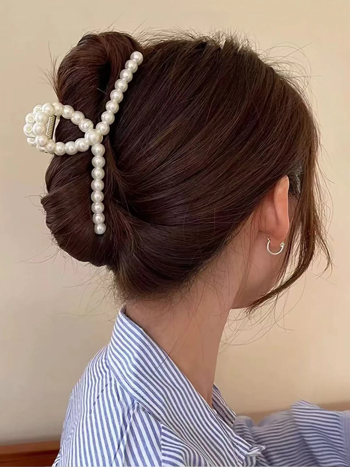 pince à cheveux en grande perle de tempérament, pince à cheveux élégante au dos de la tête, pince à cheveux en queue de cheval, pince requin, clip français rétro simple, 1 pièce pince à cheveux en grande perle de tempérament, pince à cheveux élégante au dos de la tête, pince à cheveux en queue de cheval, pince requin, clip français rétro simple, 1 pièce