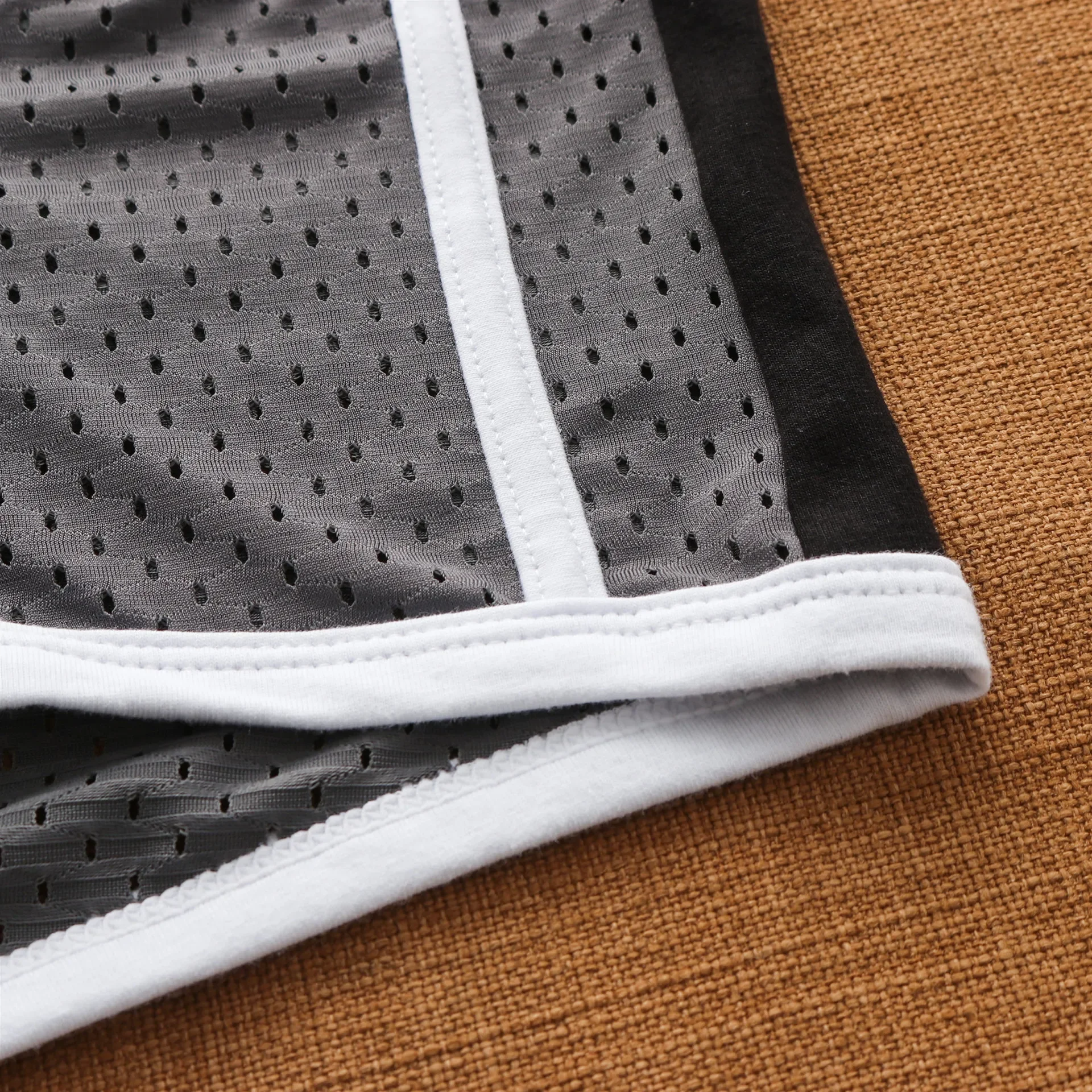 sous vêtements pour hommes, sexy, taille basse, respirant, maille glacée, boxeurs confortables à la mode sous vêtements pour hommes, sexy, taille basse, respirant, maille glacée, boxeurs confortables à la mode