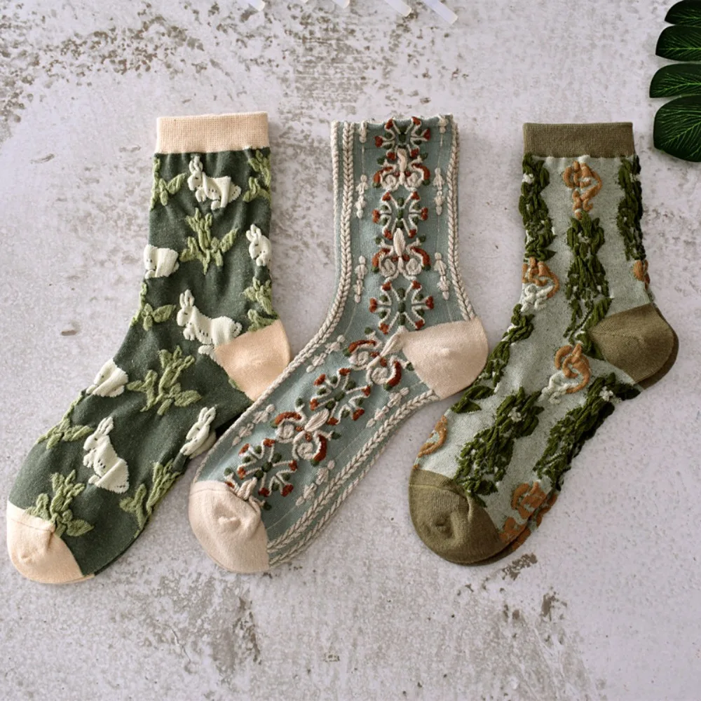 chaussettes lolita rétro à fleurs chaudes, en coton imprimé pour filles, chaussettes jacquard, bonneterie de style collégial, chaussettes de style coréen, bonneterie à tube central chaussettes lolita rétro à fleurs chaudes, en coton imprimé pour filles, chaussettes jacquard, bonneterie de style collégial, chaussettes de style coréen, bonneterie à tube central