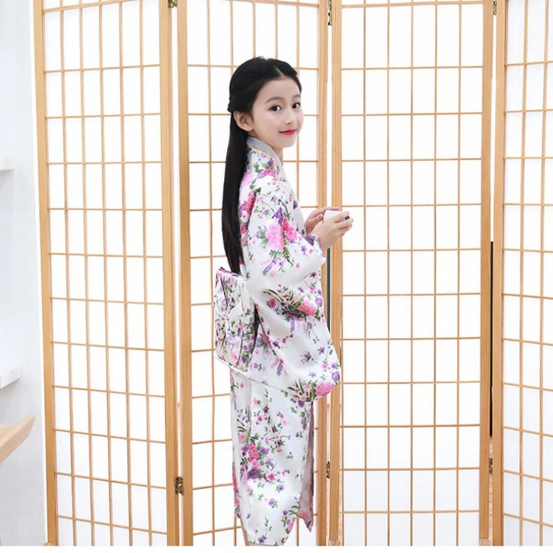 robe yukata florale de style japonais traditionnel pour enfants, costume de samouraï vintage obi pour halloween, tenue haori robe yukata florale de style japonais traditionnel pour enfants, costume de samouraï vintage obi pour halloween, tenue haori