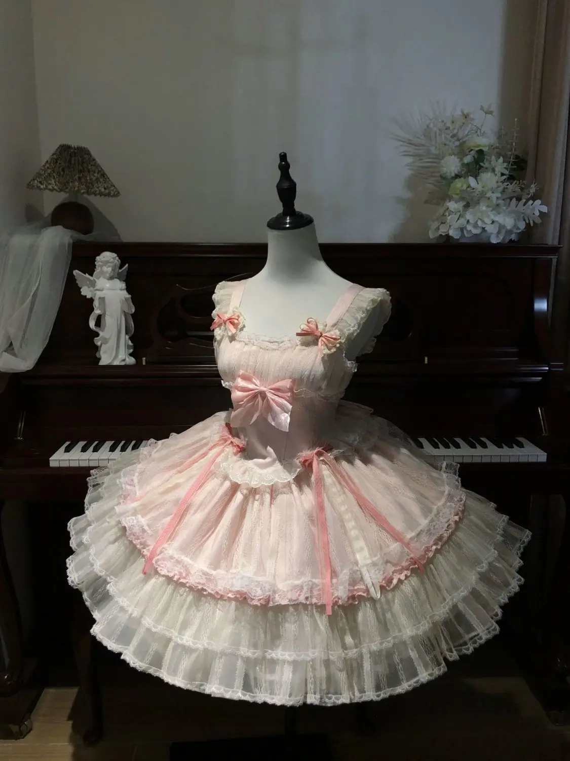 robe lolita cosplay de style japonais kawaii pour femmes, vintage, en dentelle douce, avec nœud, à volants, robes de gâteau, harajuku y2k, robe à bandes slim robe lolita cosplay de style japonais kawaii pour femmes, vintage, en dentelle douce, avec nœud, à volants, robes de gâteau, harajuku y2k, robe à bandes slim