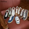 Chaussures Tenis Masculino pour hommes chaussures de Skate en cuir pour hommes chaussures de marche décontractées à la mode chaussures plates classiques pour hommes baskets à lacets pour hommes
