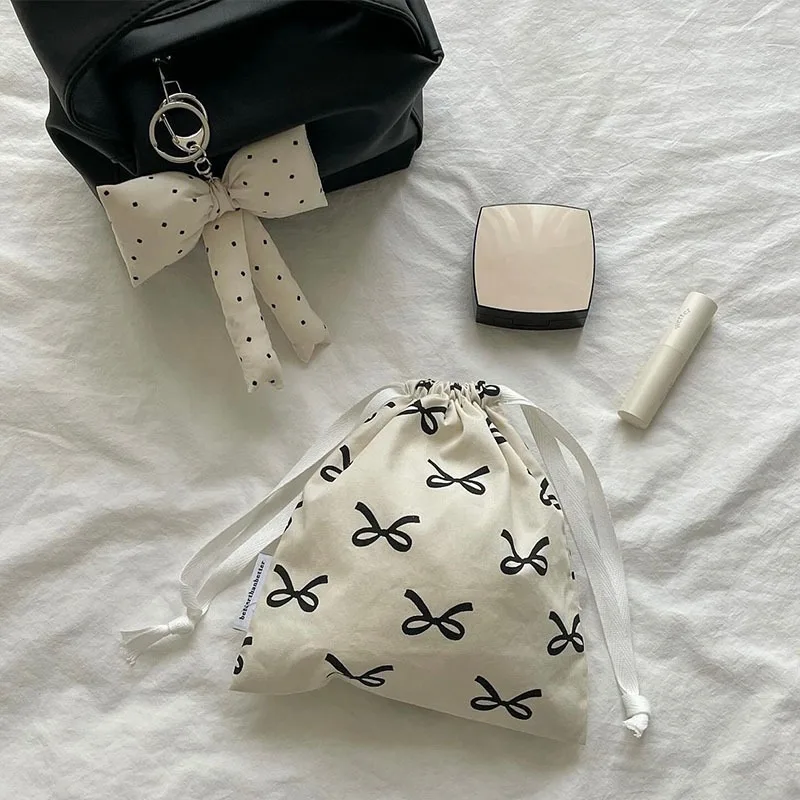 coréen bow proximity wstring poudres mini sac de rangement pour cosmétiques, y2k, sweet kawaii string, mini sac de rangement pour bol coréen bow proximity wstring poudres mini sac de rangement pour cosmétiques, y2k, sweet kawaii string, mini sac de rangement pour bol