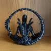 nouvel ornement extraterrestre en méditation, adapté à la collection, créer une atmosphère personnalisée, espace, décoration de la maison, ornements de table