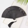 Éventail pliant rétro en soie pour femmes, style chinois et japonais, artisanat d'art, cadeau de danse, décor de chambre en bambou, ventilateur de refroidissement d'été en bois
