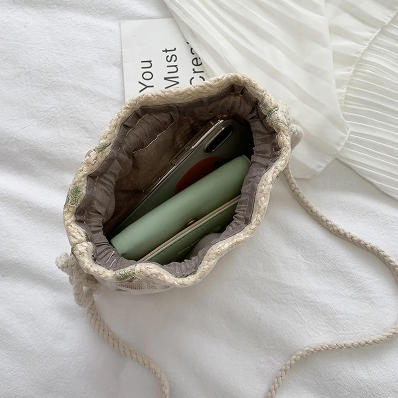 sacs de plage en paille brodés de fleurs pour dames, sacs à main à bandoulière en dentelle pour le voyage, proximité sacs de plage en paille brodés de fleurs pour dames, sacs à main à bandoulière en dentelle pour le voyage, proximité