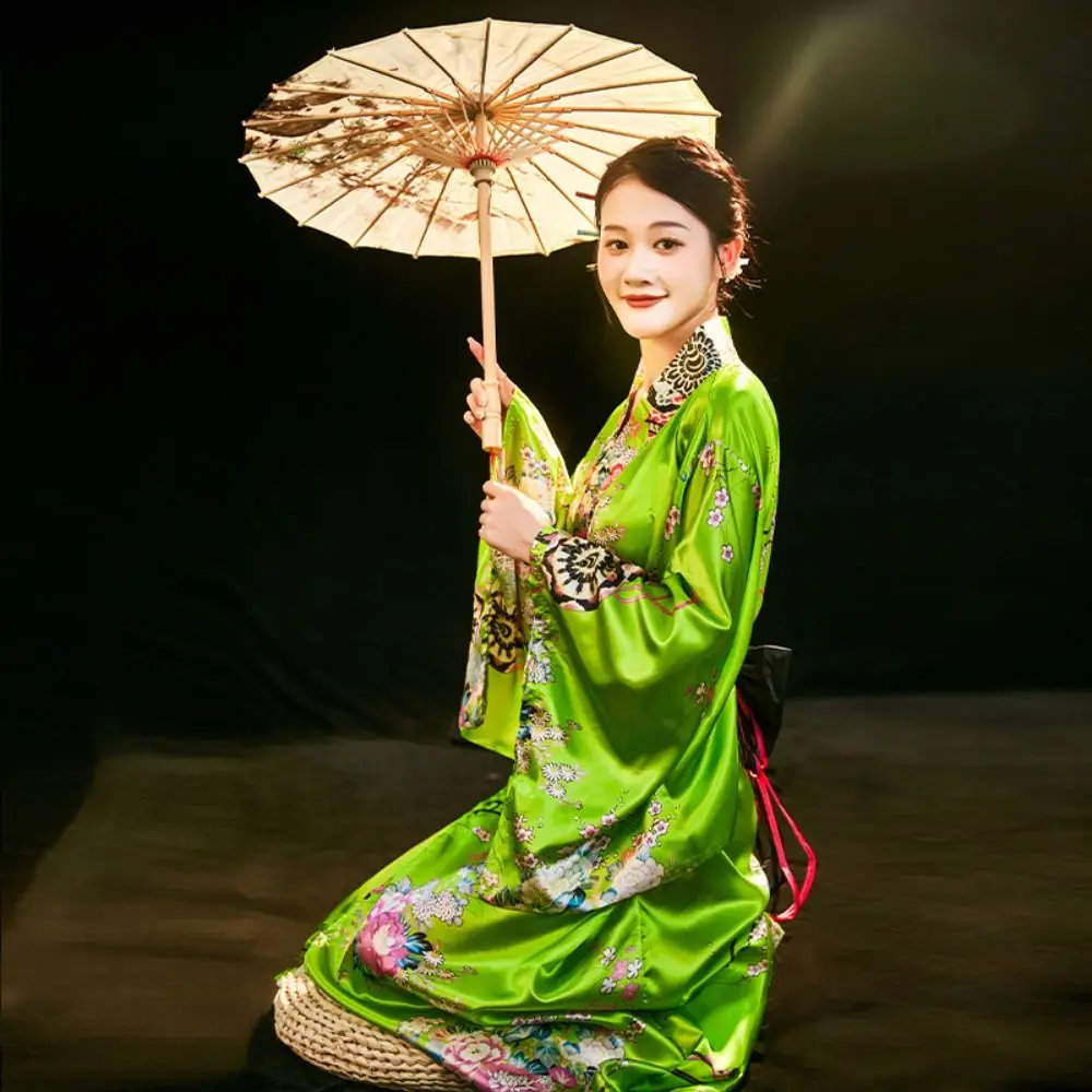 costume de cosplay kimono japonais traditionnel, robe kimono élégante de style japonais sakura pour fille, imprimé floral asiatique costume de cosplay kimono japonais traditionnel, robe kimono élégante de style japonais sakura pour fille, imprimé floral asiatique