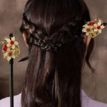 Bâtons de cheveux à fleurs chinoises, fourchette à cheveux Hanfu faite à la main de Style ancien avec pompon, chignon de fête, épingles à cheveux en bois pour femmes et filles