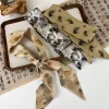Élégant longue peinture à l'encre foulard en soie cravate de cheveux imprimé écharpe longue foulard en soie coiffure ruban ancien bandeau de cheveux fille