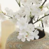 fleur de cerisier artificielle, longue branche, simulation d'accessoires de jardin de maison, faux arrière plan d'arc de mariage, décor d'accessoires photo