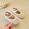 Filles chaussures de plage tissage évidé enfants demi sandales Style coréen 2025 été nouveaux enfants décontracté princesse chaussures doux à la mode