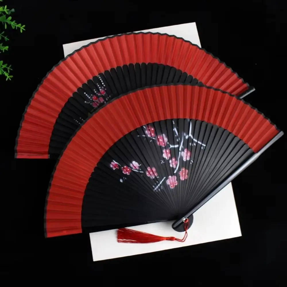 Éventail plié imprimé de fleurs de style chinois, exquis, portable, pompon, classique, rétro, kimono, décoration de la maison Éventail plié imprimé de fleurs de style chinois, exquis, portable, pompon, classique, rétro, kimono, décoration de la maison