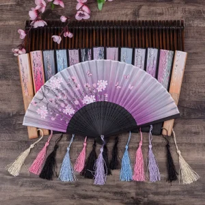 Éventail pliant chinois et japonais en bambou, 1 pièce, pompon coloré, élégant pour femme, Style Vintage, éventail pliant en soie, à main Éventail pliant chinois et japonais en bambou, 1 pièce, pompon coloré, élégant pour femme, Style Vintage, éventail pliant en soie, à main