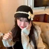 chapeau tricoté à fleurs au crochet de style coréen, ajouré, fait à la main, bonnet tissé à fleurs, mignon et chaud, avec nœud papillon, pour filles